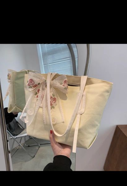 designers womens handbags bags french lace bow minority senior sense of foreign style silk scarf large capacity tote canvas bill lading shou
designers womens handbags bags french lace bow minority senior sense of foreign style silk scarf large capacity tote canvas bill lading shou