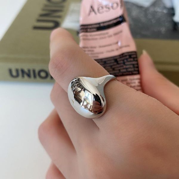 cluster rings french style 925 sterling silver smooth ring ins normcore fashion all-match irregular hand jewelry female 18k gold, Golden;silver
cluster rings french style 925 sterling silver smooth ring ins normcore fashion all-match irregular hand jewelry female 18k gold, Golden;silver