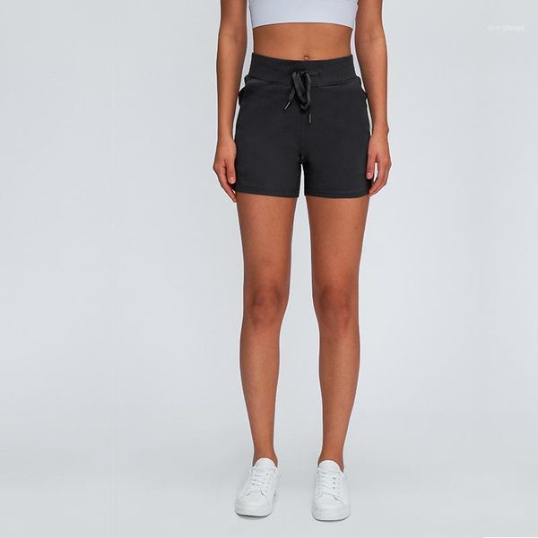black/blue/brown yoga shorts with side pockets women running joggers sportswear fitness workout athletic gym slim sports shorts1, White;red
black/blue/brown yoga shorts with side pockets women running joggers sportswear fitness workout athletic gym slim sports shorts1, White;red