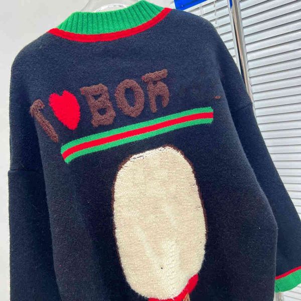 new early spring towel embroidery thickened cat cardigan fashion women's coat category clothing outlet, White;black
new early spring towel embroidery thickened cat cardigan fashion women's coat category clothing outlet, White;black