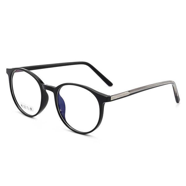 8243 fashion eye be light proof glasses flat lens no power pg 2021 cross, White;black
8243 fashion eye be light proof glasses flat lens no power pg 2021 cross, White;black