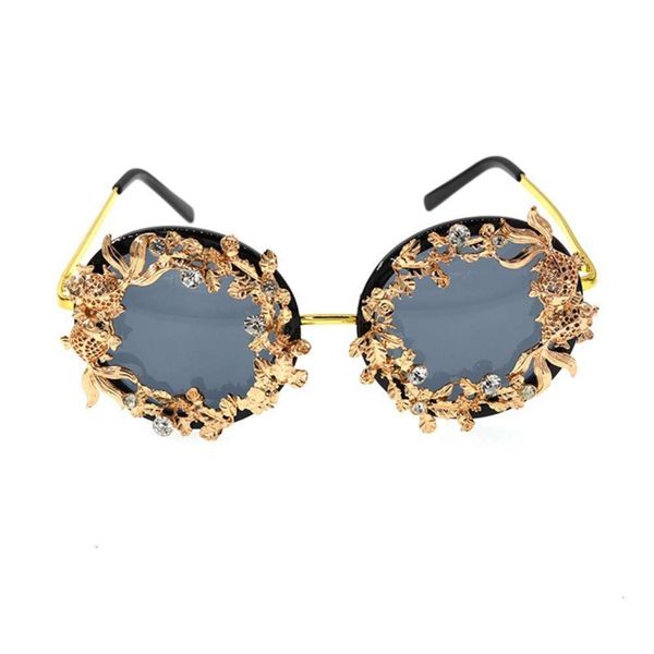 fashion sunglasses sunglasses luxury diamond goldfish women rhinestone frame round sun glasses, Black
fashion sunglasses sunglasses luxury diamond goldfish women rhinestone frame round sun glasses, Black
