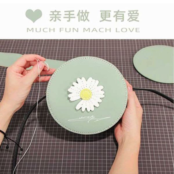 bag, self-made small daisy hand-stitched new shoulder diagonal diy material 2020 hand-woven bag fgljq
bag, self-made small daisy hand-stitched new shoulder diagonal diy material 2020 hand-woven bag fgljq