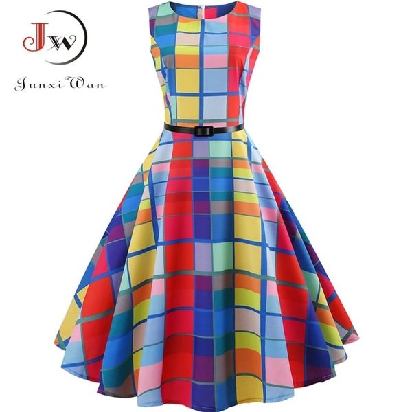 plaid print vintage dress women summer floral swing party dresses hepburn 50s 60s plus size retro elegant robe feminino vestidos 210409, Black;gray
plaid print vintage dress women summer floral swing party dresses hepburn 50s 60s plus size retro elegant robe feminino vestidos 210409, Black;gray