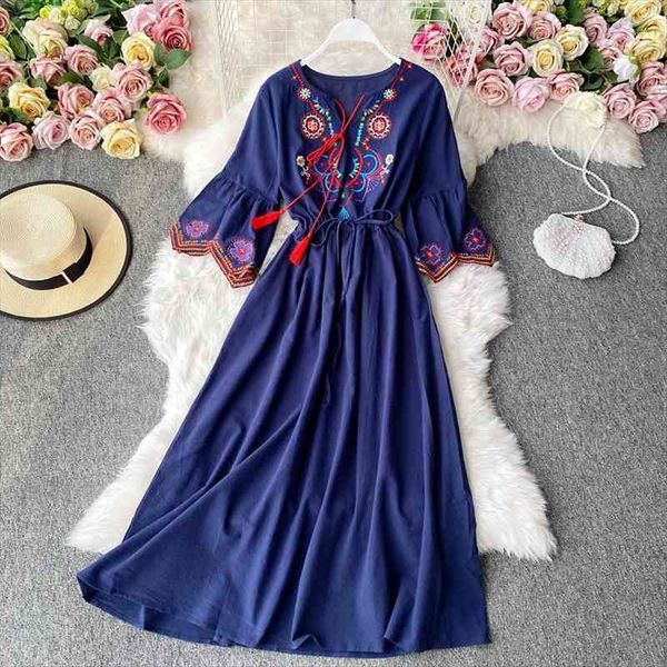 womens indie folk dress desert grassland travel cyber celebrity p modeling embroidery lacing long a-line dress female ml866, Black;gray
womens indie folk dress desert grassland travel cyber celebrity p modeling embroidery lacing long a-line dress female ml866, Black;gray