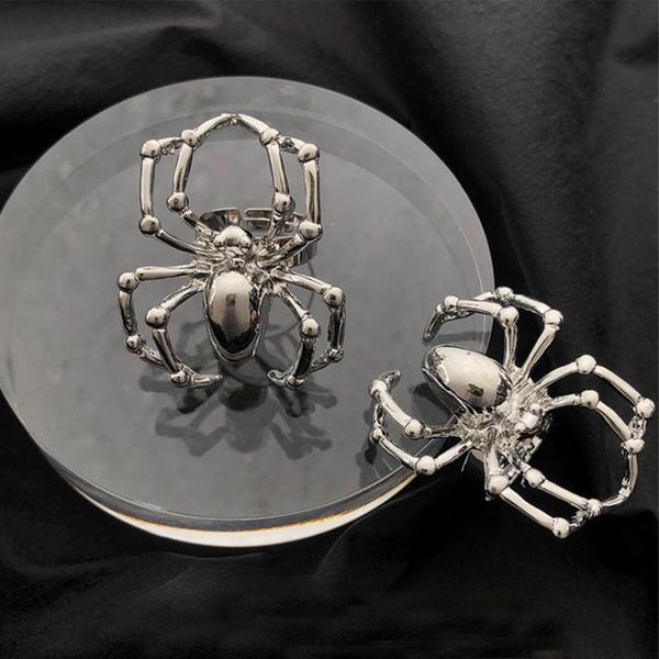 cluster rings vintage halloween gothic simulation spider ring punk style spoof tricky toy accessories jewelry gifts, Golden;silver
cluster rings vintage halloween gothic simulation spider ring punk style spoof tricky toy accessories jewelry gifts, Golden;silver