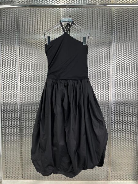 casual dresses 2021 women fashion sleeveless halterneck stitching dress 0527, Black;gray
casual dresses 2021 women fashion sleeveless halterneck stitching dress 0527, Black;gray