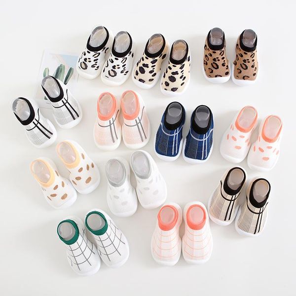 first walkers baby cartoon anti-skid floor socks spring and autumn leopard print children's rubber sole shoes toddler fashion sock
first walkers baby cartoon anti-skid floor socks spring and autumn leopard print children's rubber sole shoes toddler fashion sock