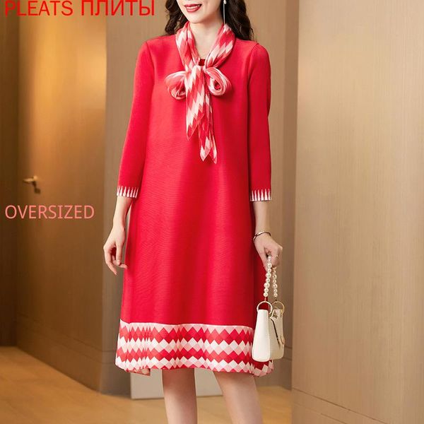 casual dresses miyake french dress a-line spring and autumn folds niche loose large size with scarf pleats vestido vetement femme, Black;gray
casual dresses miyake french dress a-line spring and autumn folds niche loose large size with scarf pleats vestido vetement femme, Black;gray