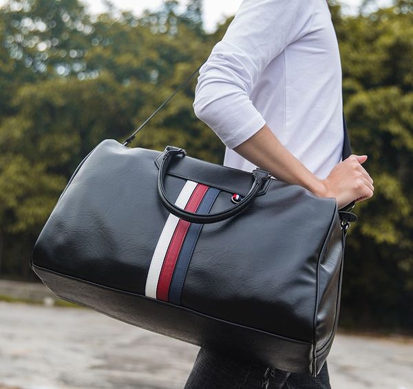 fashion waterproof designer travel bags men/women fitness handbags leather shoulder business large tote luggage luxurys handbag male/female
fashion waterproof designer travel bags men/women fitness handbags leather shoulder business large tote luggage luxurys handbag male/female