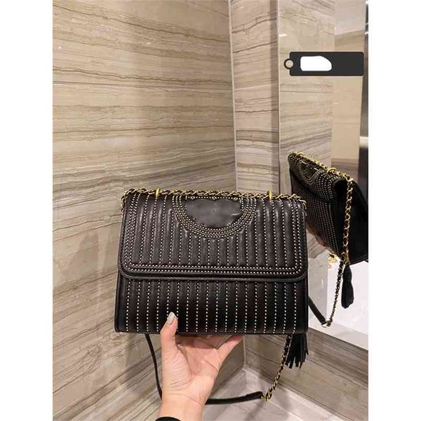 outlet rivet chain bag large torrika simple leisure one shoulder messenger bag valentine's day luxuryss designerss yw xmor
outlet rivet chain bag large torrika simple leisure one shoulder messenger bag valentine's day luxuryss designerss yw xmor