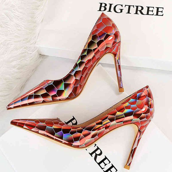 dress shoes bigtree sapatos de salto alto couro feminino, calçados metal com estampa pedra, estilo stiletto para mulheres, tamanho 43, novo, Black
dress shoes bigtree sapatos de salto alto couro feminino, calçados metal com estampa pedra, estilo stiletto para mulheres, tamanho 43, novo, Black