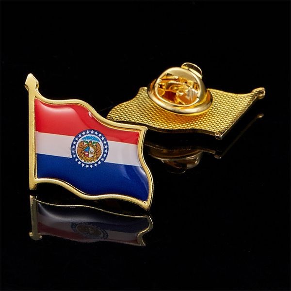 30pcs usa state of missouri waving american flag craft muliticolor gold plated lapel pins brooch
30pcs usa state of missouri waving american flag craft muliticolor gold plated lapel pins brooch