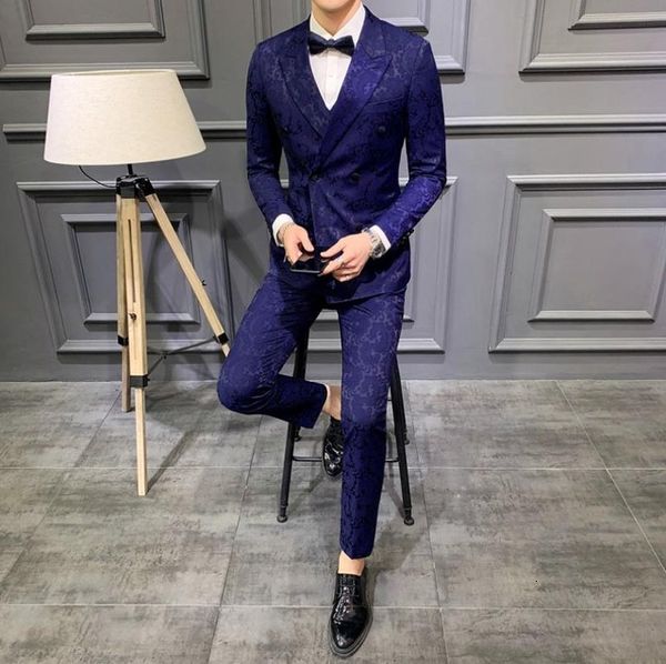 men's suits & blazers 2021 double breasted luxury jacquard suit man s three fine fitting garments groom's tuxedo blazer wedding k5, White;black
men's suits & blazers 2021 double breasted luxury jacquard suit man s three fine fitting garments groom's tuxedo blazer wedding k5, White;black