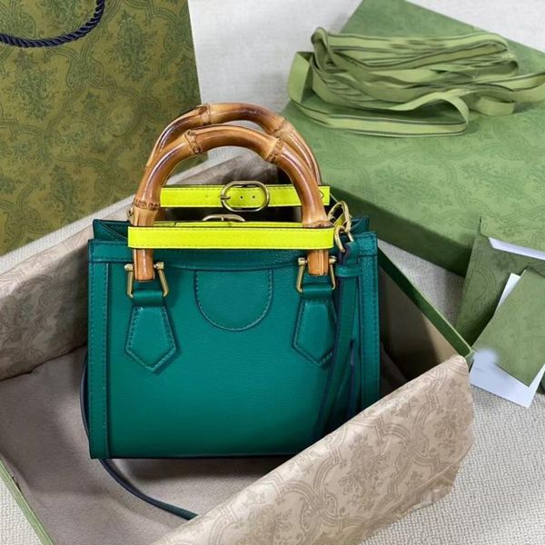2021 classic retro mini tote bag designer famous brand leather with bamboo handle messenger bags women multicolor urban handbag good_bags123
2021 classic retro mini tote bag designer famous brand leather with bamboo handle messenger bags women multicolor urban handbag good_bags123