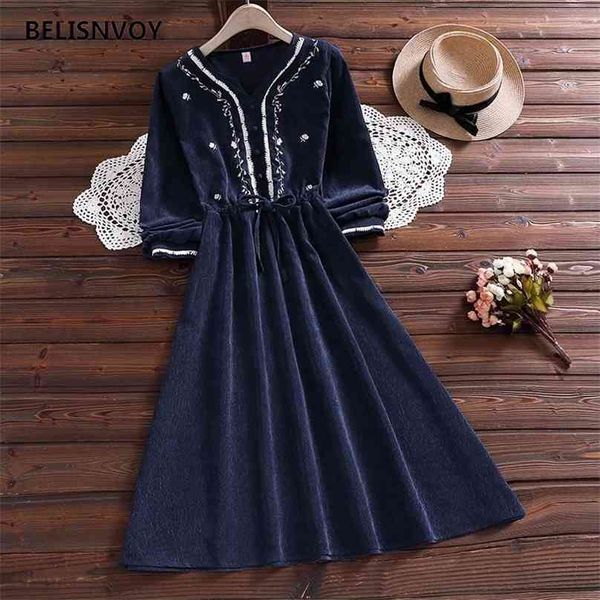 autumn winter indie folk women corduroy dresses casual long sleeve high elastic waist embroidery party dress female vestidos 210520, Black;gray
autumn winter indie folk women corduroy dresses casual long sleeve high elastic waist embroidery party dress female vestidos 210520, Black;gray