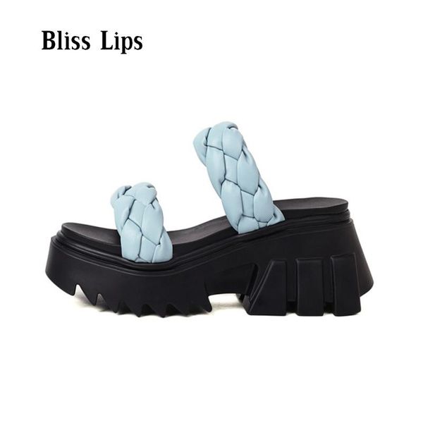 dress shoes women high heels sandals open toes solid color buckle platform woven sandal hollow out durable ladies slide, Black
dress shoes women high heels sandals open toes solid color buckle platform woven sandal hollow out durable ladies slide, Black
