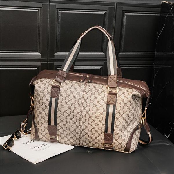 factory wholesale men handbag street trend color matching travel bag outdoor leisure large leather handbags foreign style printed messenger
factory wholesale men handbag street trend color matching travel bag outdoor leisure large leather handbags foreign style printed messenger