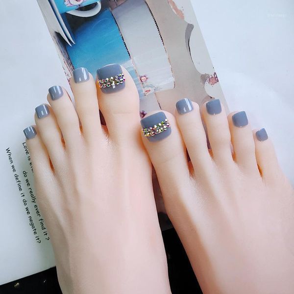 24pcs fake nails with glue colorful wear short paragraph fashion manicure patch false toenail wearable jelly dl1, Red;gold
24pcs fake nails with glue colorful wear short paragraph fashion manicure patch false toenail wearable jelly dl1, Red;gold