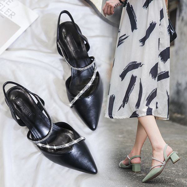 plus size 34-43 summer women sandals crystal cross straps pointed toe square high heel female sandals wedding shoes 210520, Black
plus size 34-43 summer women sandals crystal cross straps pointed toe square high heel female sandals wedding shoes 210520, Black