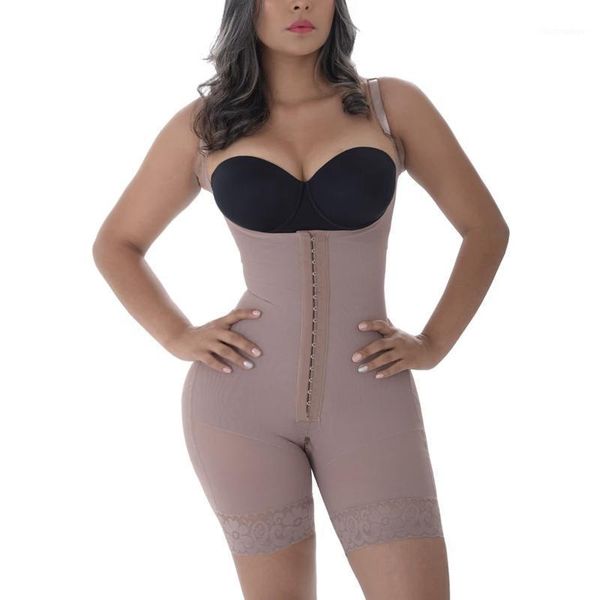 women's shapers high compression slimming braless body shaper with bulifter mid thigh length tummy control reductive fajas waist traine, Black;white
women's shapers high compression slimming braless body shaper with bulifter mid thigh length tummy control reductive fajas waist traine, Black;white