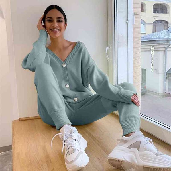 hlbcbg women knitted tracksuit turtleneck sweater casual suit autumn winter 2 piece set knit pants sporting suit femme clothing 210727, White
hlbcbg women knitted tracksuit turtleneck sweater casual suit autumn winter 2 piece set knit pants sporting suit femme clothing 210727, White