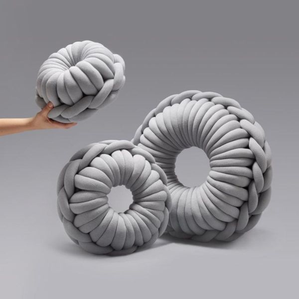 cushion/decorative pillow round knitted floor seat cushion solid color diy handmade soft warm nap rest mat home decor colorful donut pattern
cushion/decorative pillow round knitted floor seat cushion solid color diy handmade soft warm nap rest mat home decor colorful donut pattern