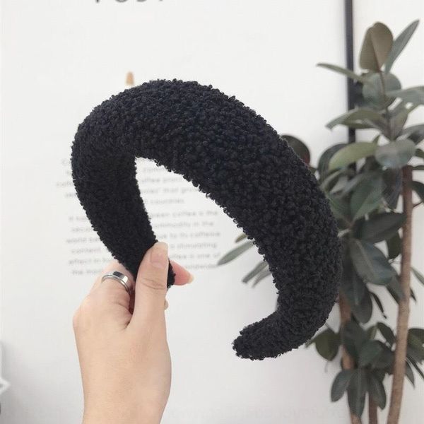 81d8 autumn winterheads lam wool wide edge smooth plate hoop autumn and winterlamb wool hair band wide edge smooth plate hair hoop, Silver 
81d8 autumn winterheads lam wool wide edge smooth plate hoop autumn and winterlamb wool hair band wide edge smooth plate hair hoop, Silver