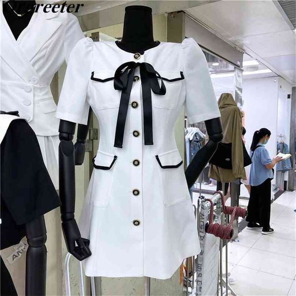 summer vintage hit color dress women short sleeve single-breasted bowknot double pocket a-line mini vestidos 210602, Black;gray
summer vintage hit color dress women short sleeve single-breasted bowknot double pocket a-line mini vestidos 210602, Black;gray