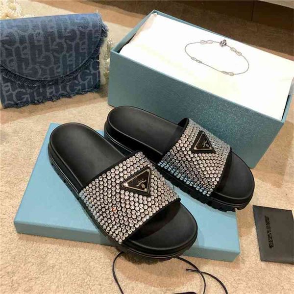 2021 new p slippers triangle printing pattern rhinestone sandals women diamond large size, Black
2021 new p slippers triangle printing pattern rhinestone sandals women diamond large size, Black