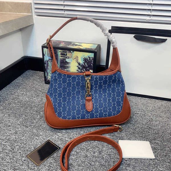 designer luxury bag underarm bag women handbags purse fashion denim canvas patchwork color hardware buckle interior zipp women's leathe, Red;black
designer luxury bag underarm bag women handbags purse fashion denim canvas patchwork color hardware buckle interior zipp women's leathe, Red;black