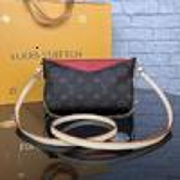 libobo6_1 c1ki m41638 backpacks handbags iconic handles shoulder bags totes cross body bag clutches evening oxidized leather business, Red;black
libobo6_1 c1ki m41638 backpacks handbags iconic handles shoulder bags totes cross body bag clutches evening oxidized leather business, Red;black
