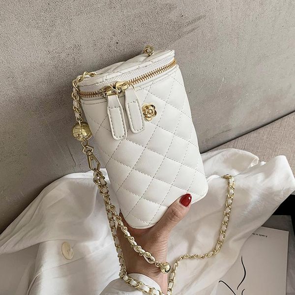 evening bags 2021 cute shoulder tote female lady elegant chain purses luxury mini quilted pu leather crossbody bolsa feminina 
evening bags 2021 cute shoulder tote female lady elegant chain purses luxury mini quilted pu leather crossbody bolsa feminina