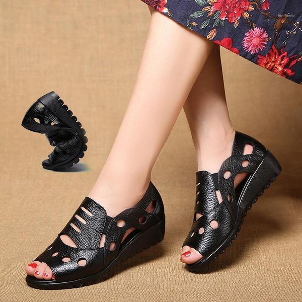summer women sandals soft genuine leather female dress party fish mouth black casual hollow flat wedge heel shoes1
summer women sandals soft genuine leather female dress party fish mouth black casual hollow flat wedge heel shoes1