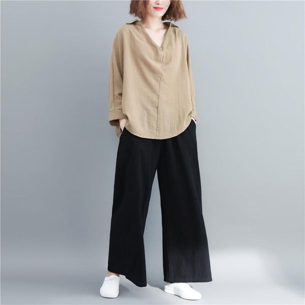 women's blouses & shirts 2021 summer cotton and linen women blouse v-neck loose plus size solid lady elegant outwear coat, White
women's blouses & shirts 2021 summer cotton and linen women blouse v-neck loose plus size solid lady elegant outwear coat, White