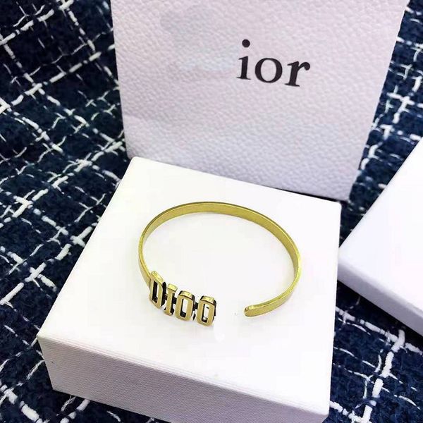 2021 jewelry new opening letter fashion temperament simple male and female couple bracelet, Black
2021 jewelry new opening letter fashion temperament simple male and female couple bracelet, Black