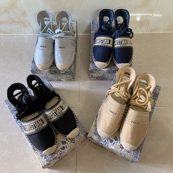 2020 new d family fisherman's shoes letter embroidery baotou flat sandals hemp rope straw bandage casual sandal girl i9v7 zmm, Black
2020 new d family fisherman's shoes letter embroidery baotou flat sandals hemp rope straw bandage casual sandal girl i9v7 zmm, Black