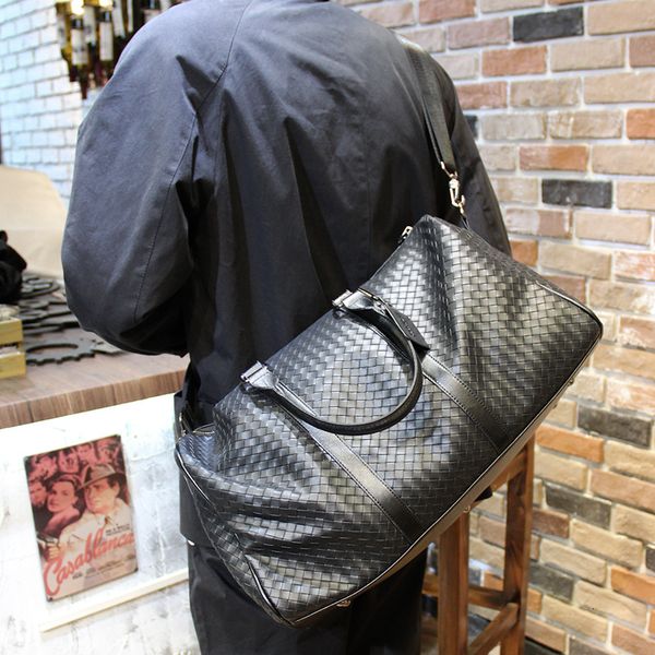 briefcase 2021 men's woven handbag boys' travel bag large capacity trend single shoulder short distance
briefcase 2021 men's woven handbag boys' travel bag large capacity trend single shoulder short distance
