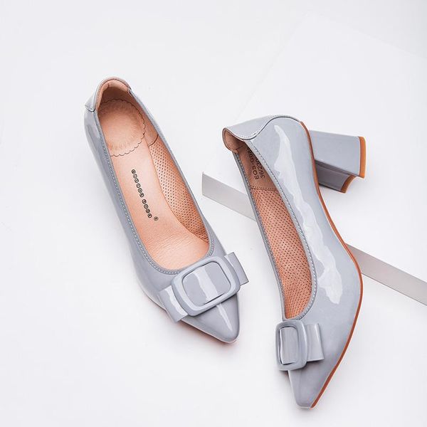 dress shoes quicheshoes 2021 women high square button pointed toe shallow mature female pumps breathable handmade office ladies, Black
dress shoes quicheshoes 2021 women high square button pointed toe shallow mature female pumps breathable handmade office ladies, Black