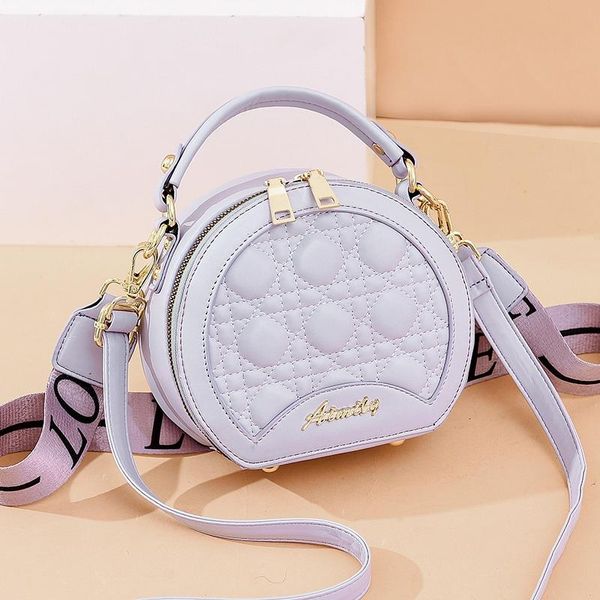 on the women's bag small 2021 summer korean version of ins round shoulder fresh fairy stiletto cross body
on the women's bag small 2021 summer korean version of ins round shoulder fresh fairy stiletto cross body