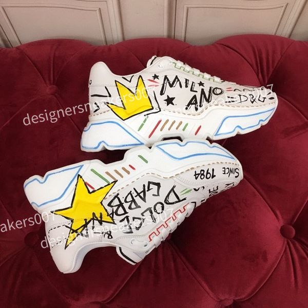 2021 designers tennis boots sneaker canvas luxurys shoe washed jacquard denim men women shoes ace rubber sole embroidered vintage casual sne, Black
2021 designers tennis boots sneaker canvas luxurys shoe washed jacquard denim men women shoes ace rubber sole embroidered vintage casual sne, Black