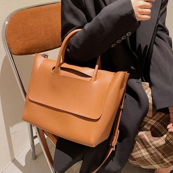 evening bags autumn and winter high-quality unique commuter bag 2021 fashion large-capacity women's designer messenger tote
evening bags autumn and winter high-quality unique commuter bag 2021 fashion large-capacity women's designer messenger tote