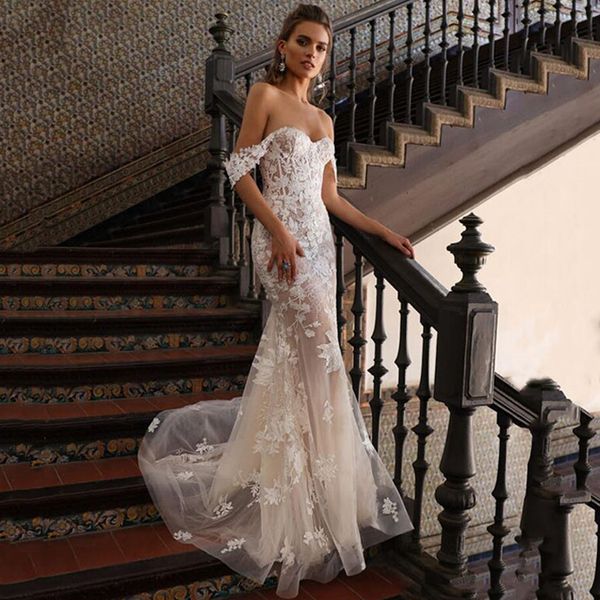 cap sleeves lace mermaid wedding dresses off the shoulder sweep train backless sweetheart neck plus size bridal gowns, White
cap sleeves lace mermaid wedding dresses off the shoulder sweep train backless sweetheart neck plus size bridal gowns, White