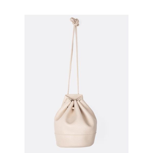 designer bag women's flow folds one-shoulder oblique creative draw rope bucket evening bags
designer bag women's flow folds one-shoulder oblique creative draw rope bucket evening bags