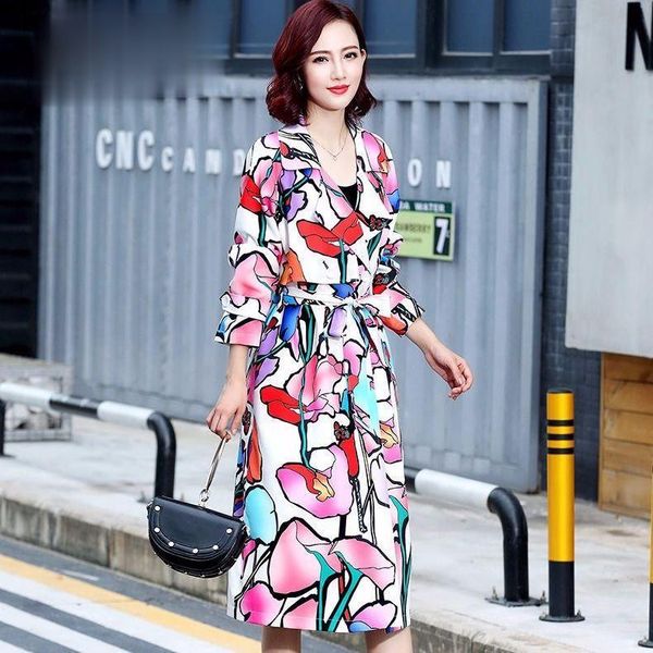 spring autumn trench coat women long sleeve vintage floral windbreaker casual chic fashion outwear for female d188 women's coats, Tan;black
spring autumn trench coat women long sleeve vintage floral windbreaker casual chic fashion outwear for female d188 women's coats, Tan;black