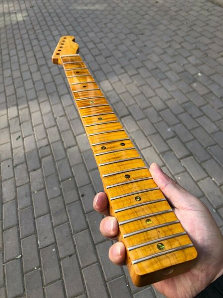 diy tiger flame maple guitar neck replacment 21 fret fingerboard abalone dots inlay gloss
diy tiger flame maple guitar neck replacment 21 fret fingerboard abalone dots inlay gloss