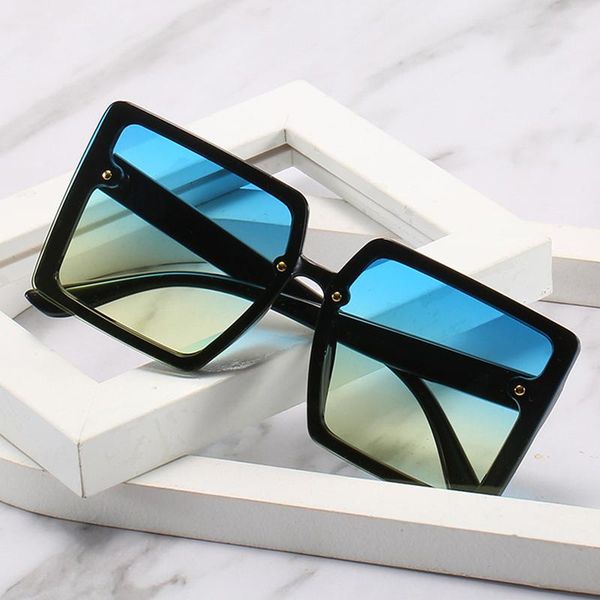 sunglasses blue green square for women 2021 design rimless lady sun glass woman gradient eyeglasses, White;black
sunglasses blue green square for women 2021 design rimless lady sun glass woman gradient eyeglasses, White;black