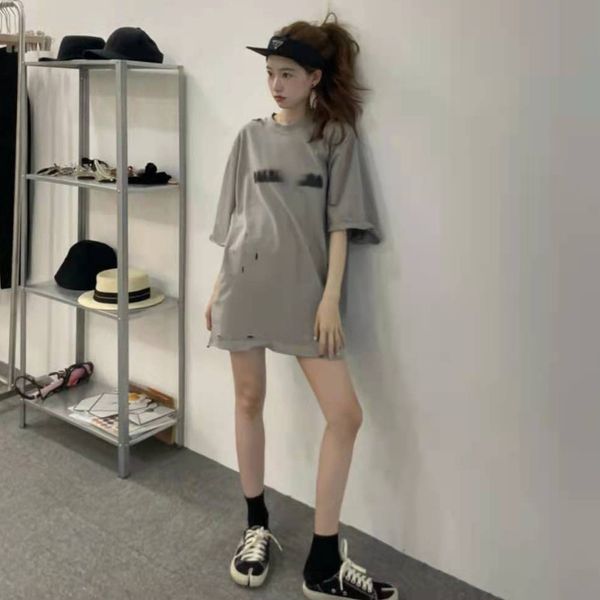 2021 new paris fashion big make old short sleeve men's and women's loose hole collar casual t-shirt, White
2021 new paris fashion big make old short sleeve men's and women's loose hole collar casual t-shirt, White