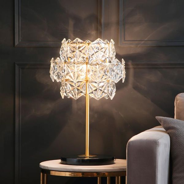table lamps 2021 living room decoration lamp nordic luxury bedroom bedside modern minimalist personality
table lamps 2021 living room decoration lamp nordic luxury bedroom bedside modern minimalist personality