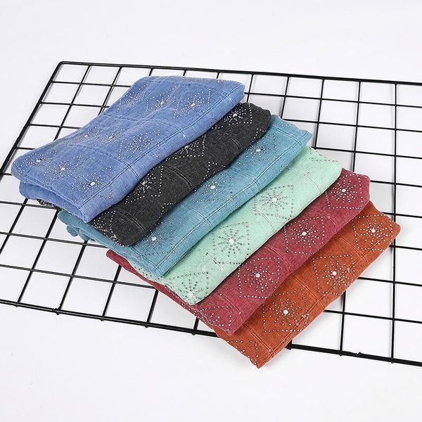 ethnic clothing 2021 style muslim hijab soft islamic shawls and wraps malaysia headscarf drilling sequin fashion women's musulman scarf, Red
ethnic clothing 2021 style muslim hijab soft islamic shawls and wraps malaysia headscarf drilling sequin fashion women's musulman scarf, Red